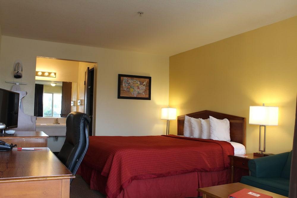 Econo Lodge Inn & Suites Lodi - Wine Country Area Extérieur photo